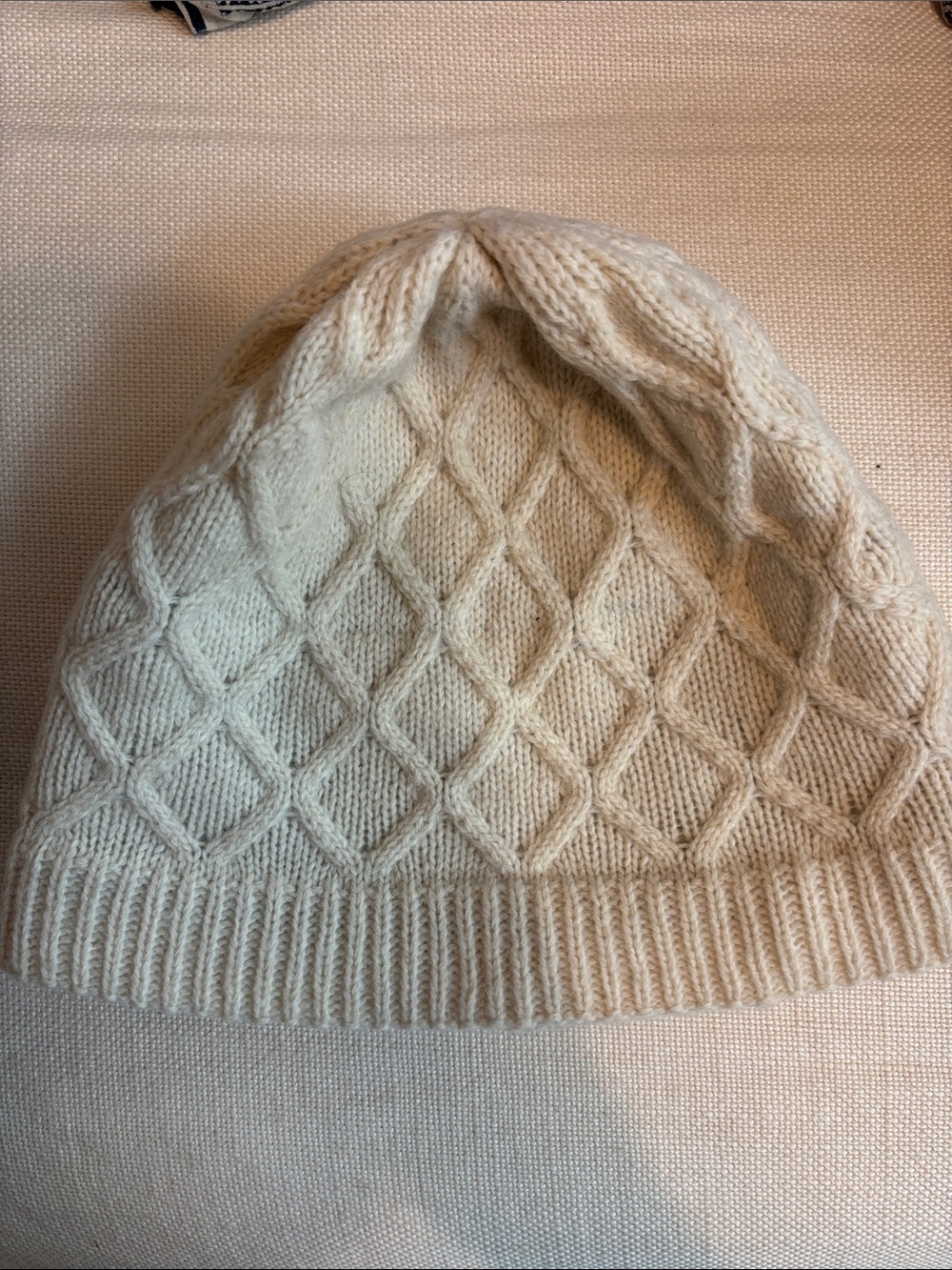 Patagonia Cream Cable Knit Women's Beanie